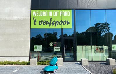  't Verfspoor verhuist naar Pelt en neemt een nieuwe EUREKA E46B mee.